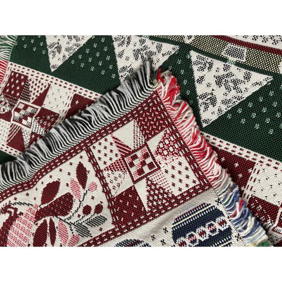 Vintage Woven Christmas Table Runner Wall Hanging 20x36" Red Green Tree - Picture 3 of 3